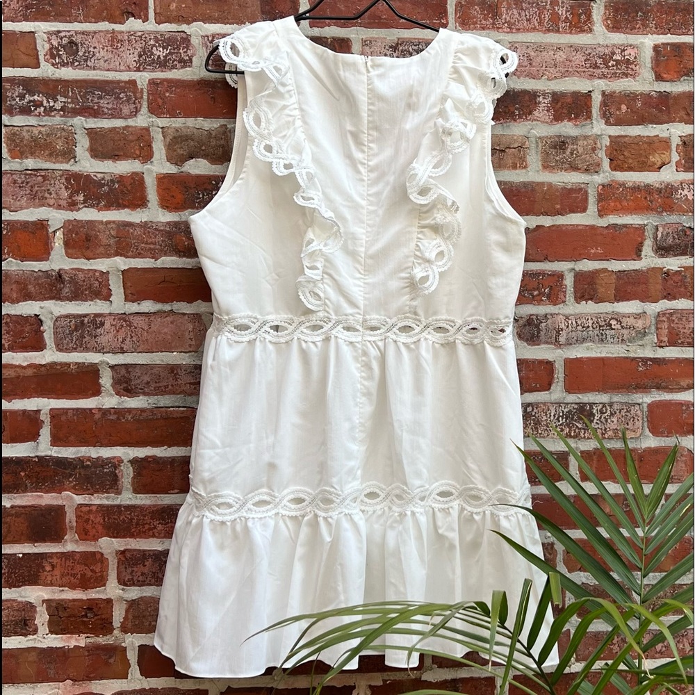 NWT Showpo ‘I Want It’ Linen dress - Picture 2 of 6